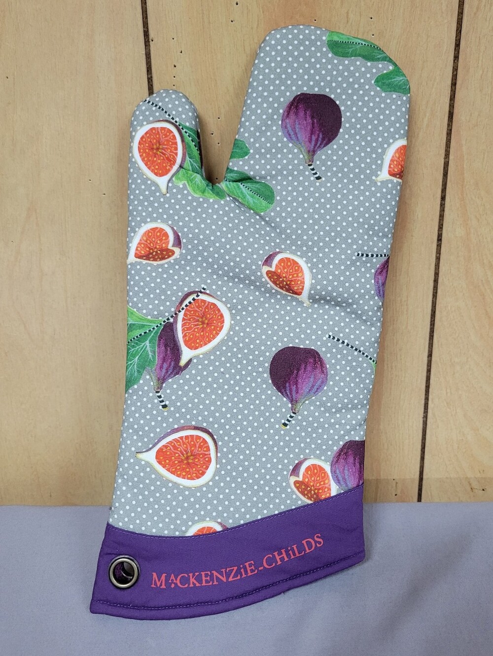 MacKenzie-Childs Figgy Pudding Oven Mitt